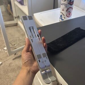 Foldable Silver Aluminum Laptop Stand